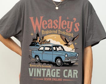 Camiseta de mago con coche volador vintage de Weasley, camiseta de aventura mágica literaria con gráfico de coche retro, regalo para lectores de fantasía