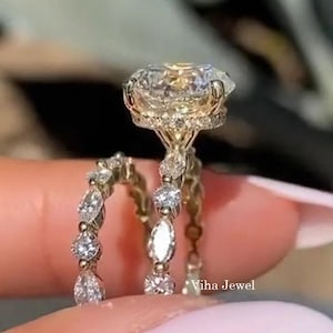 Luxury Vintage Moissanite Ring, Oval Wedding Ring, Cathedral + Bezel Set Ring, 14k Solid Gold ring,