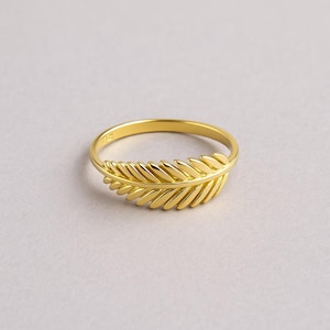 Gold Leaf Ring • Adjustable Nature Inspired Ring • Delicate Leaf Band • Boho Minimalist Jewelry • Unique Gift for Her