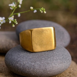 Square signet ring, Brass Ring, Handmade ring, dainty ring, Baho ring, Statement Ring, Minimalist Ring, Plan signet ring, gift for her