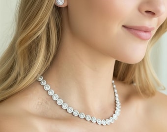 Collar de tenis estilo ángel en plata con cristales originales de Swarovski Elements: joya elegante para mujer, regalo de Navidad y ceremonia.