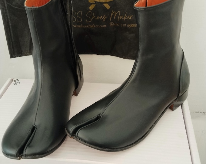 Handmade Black Leather Tabi Boots: Japanese-Inspired Split Toe Ankle Boots