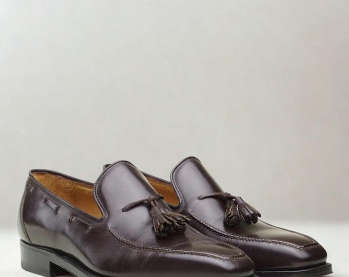 Handmade Brown Leather Tassel Loafers: Men's Classic Slip-On Shoes