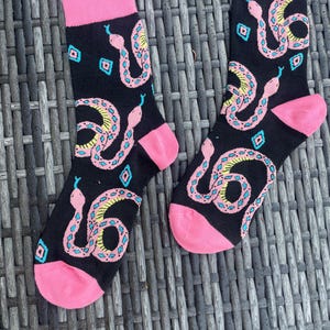 Funky Färgglada Ormstrumpor ~ Unisex ~ En Storlek ~ Happy Feet