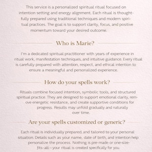 Puede incluir: P&aacute;gina de preguntas frecuentes con texto sobre rituales espirituales. El texto incluye informaci&oacute;n sobre el servicio, Marie y c&oacute;mo funcionan los hechizos. El logotipo de MarieSpell est&aacute; en la parte inferior.