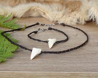 FULL SET Braided Leather Dark Bracelet and Necklace – Roe Deer Hoof Bone Bangle