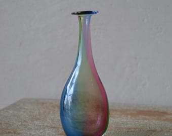 Kosta Boda "Fidji" Art Glass Vase by Kjell Engman, Signed Swedish Scandinavian Studio Vase