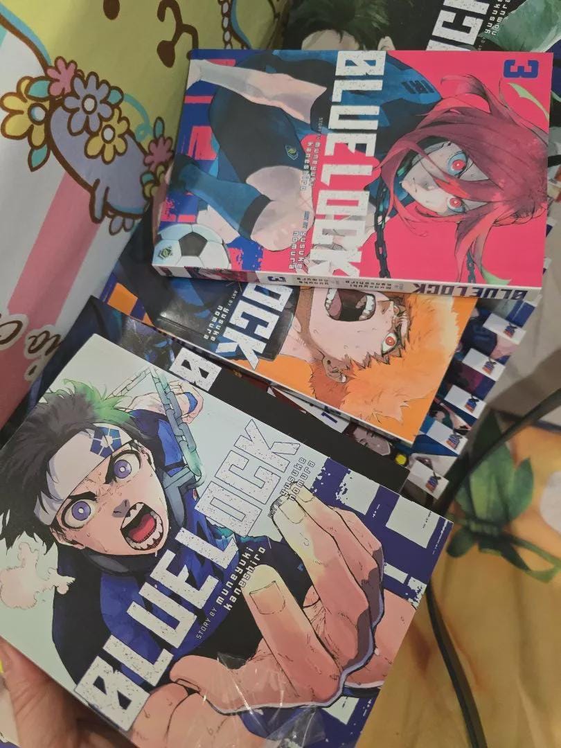 ブルーロック マンガ コミック 1-36巻 全巻セット 英語版 誕生日