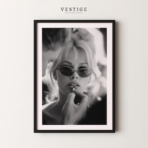 Brigitte Bardot lippenstift kunst aan de muur, zwart-wit print, vintage modefoto, oude Hollywood-kunst, feministische poster, fashion wanddecoratie