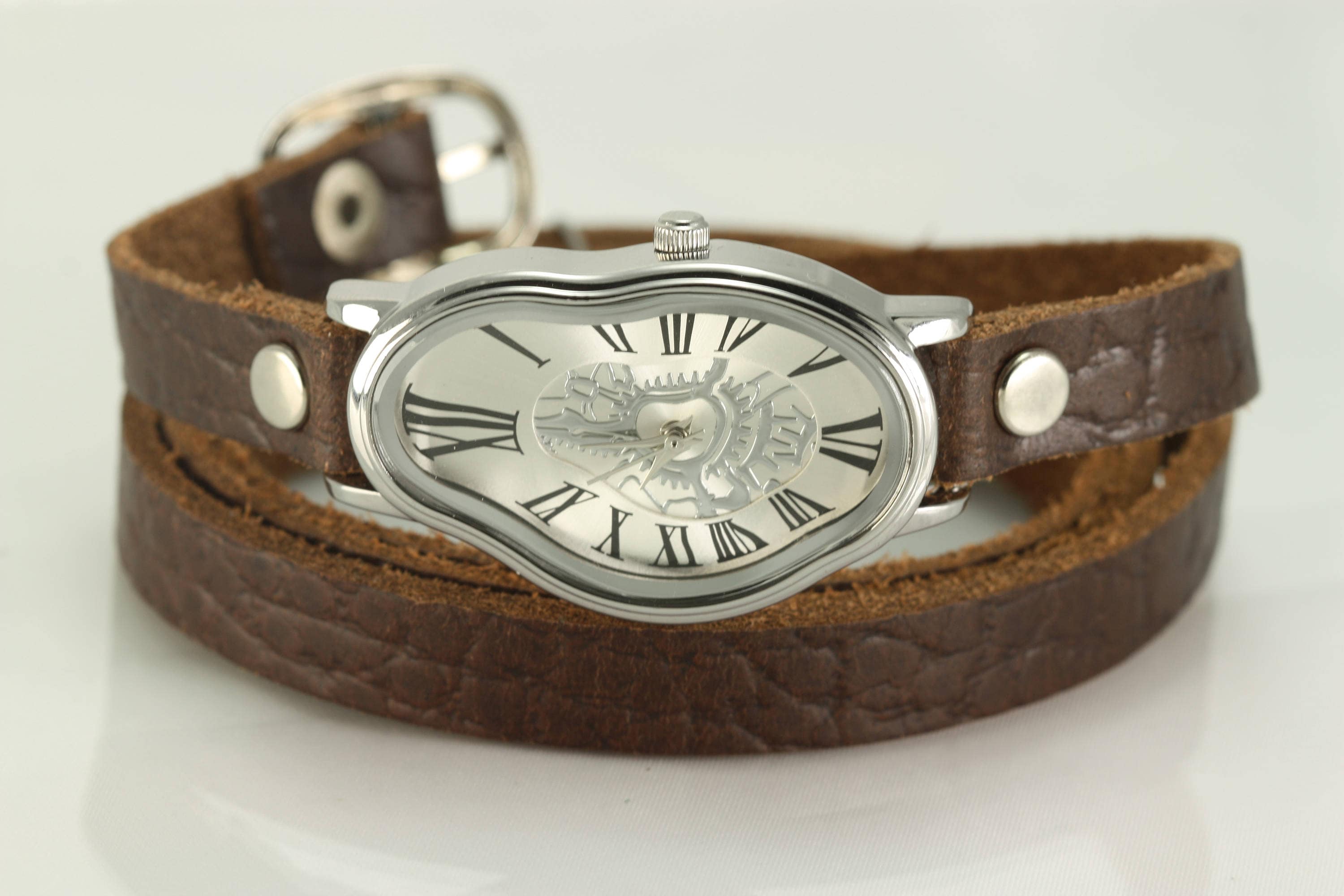 シルバー サルバドール ダリ インスパイア ブラウン レザー