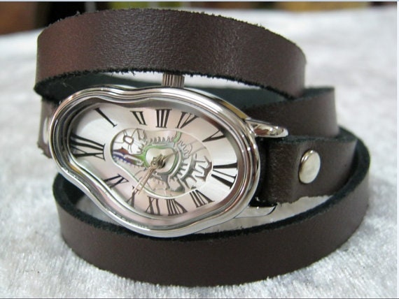 ゴールド サルバドール ダリ風 ブラウン レザー ラップ ウォッチ、ダリ