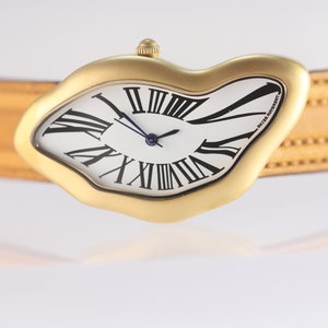 Liquid Time Dali Inspired Melting Vintage Style Rare French Homage Irregular Waterproof Soft Melted Crash Watch Unisex Camel Watch Band