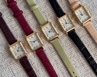 Gold Square Watch – Minimalist Roman Numeral Dial, Faux Leather Strap