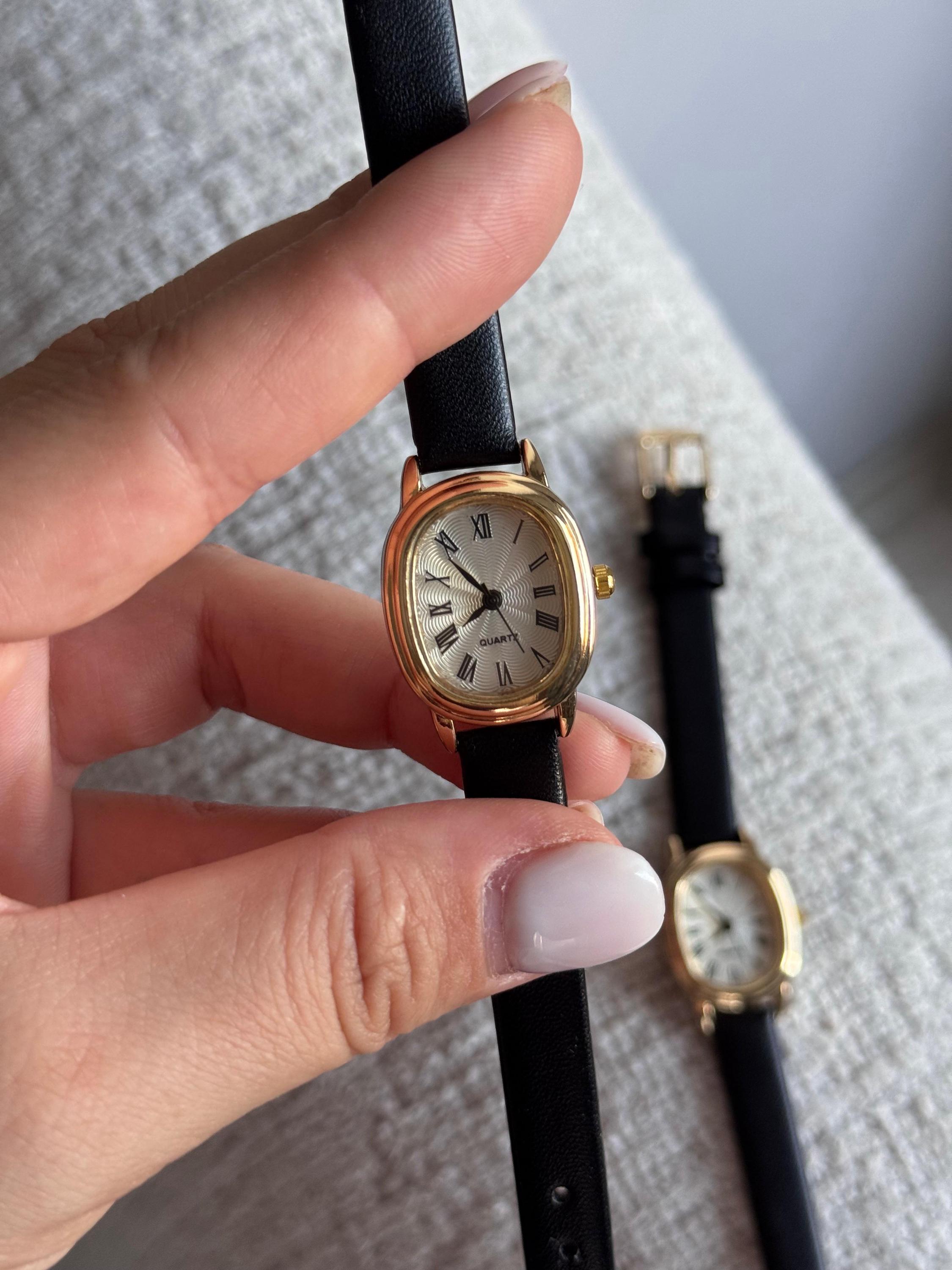 Women\'s Black Gold Vintage Leather Classic Easy Read Dial Analog Wrist Watch Black Chic Watch for Women Gold Plated Seagull, Minimalist  main image 2