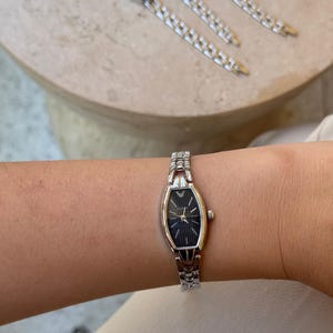 Vintage Oval Gold Bracelet Watch – Slim Minimalist Women’s Wristwatch, Small Face Elegant Design