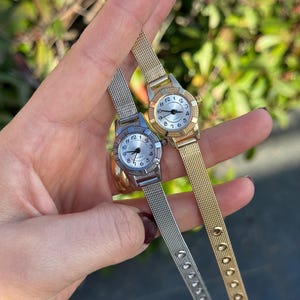 Women’s Mesh Strap Watch: 18mm Small Dial, Gold or Silver, Gift for Her