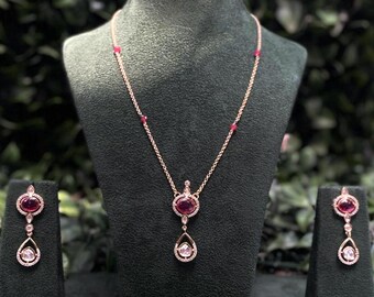 Set di collana Polki Kundan con orecchini e finitura placcata in oro di Royal Kundan Jewellery per look festosi/bigiotteria di tendenza e imitazione