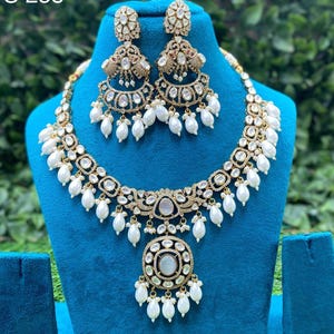 Trends-Traditional Gold Plated Green Beads Kundan Polki Necklace Set For Women&#39;s Bridal Jewelry Set With Earring