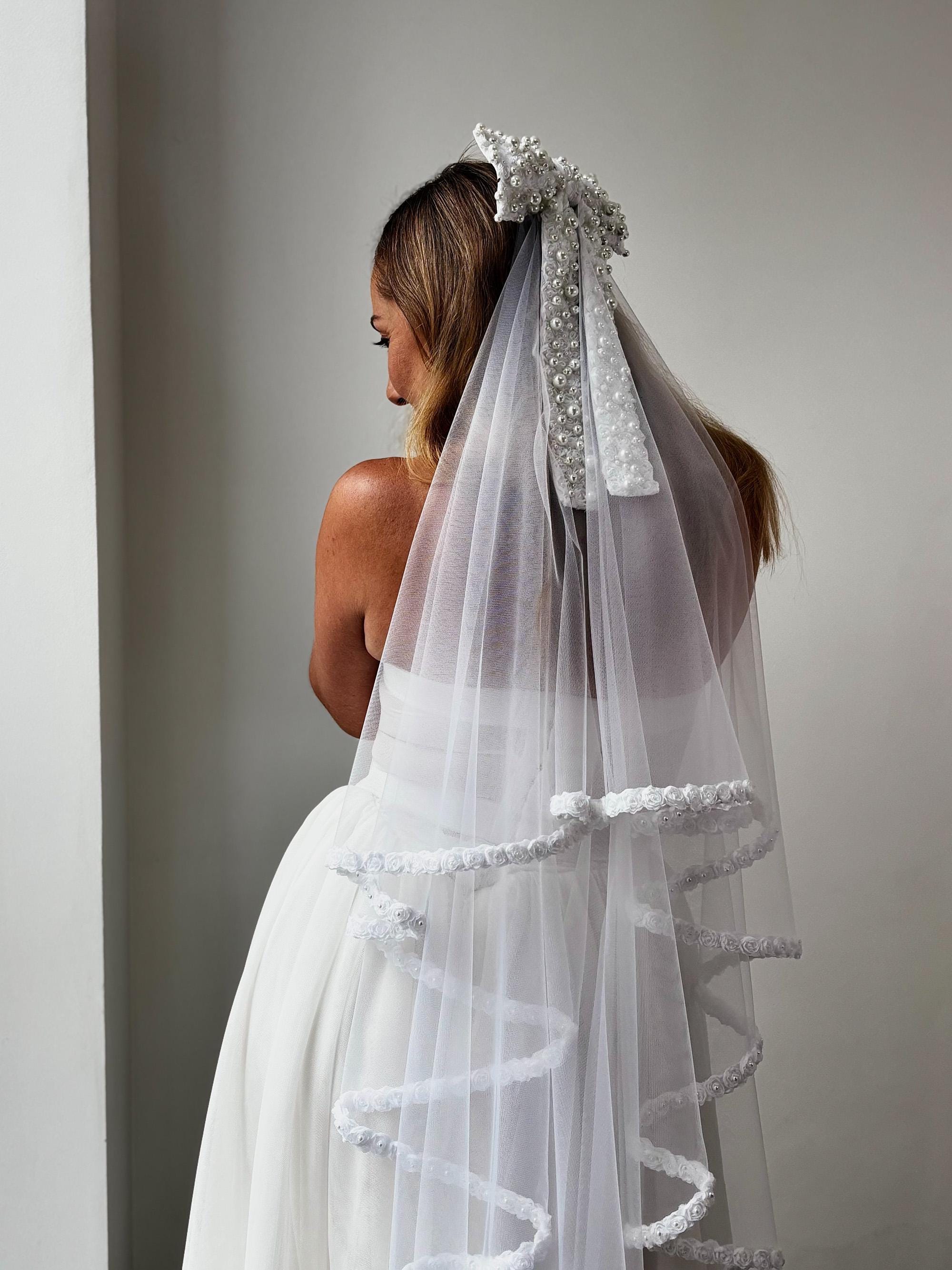 Unique White Bridal Veil and Bow With 3D Roses & Pearls  display picture 2