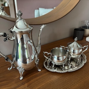 Vintage Tea set from Leonard Silverplate - Tea Mug, creamer, sugar bowl and serving plate.