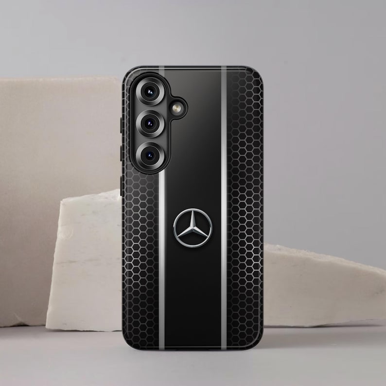 Funda de lujo para teléfono inspirada en Mercedes: cubierta negra estilo panal de abeja para iPhone, Samsung y Pixel. imagen 8