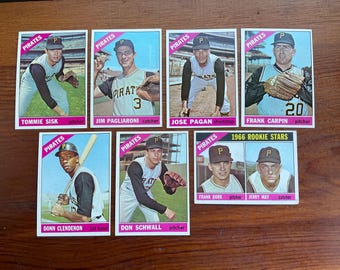 Lotto di (7) figurine da baseball Topps dei Pittsburgh Pirates del 1966 Clendenon Pagan Rookies
