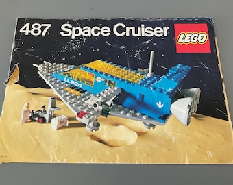 Lego Vintage Space Cruiser 487 With (2) Minifigures and Forklift - Main Image