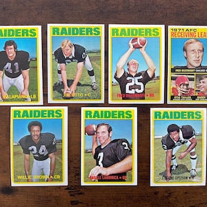 1972 Topps Football Oakland Raiders Lot of (7) Biletnikoff Otto Brown Upshaw Rookies HOF RC