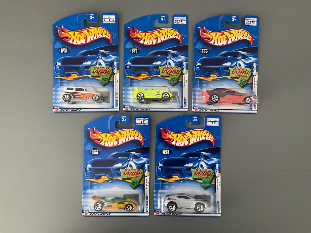 Vintage 2001 Hot Wheels Mattel Lot of (5) 2002 First Editions