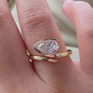 Pear Cut Moissanite Wrap Engagement Ring – 14K Yellow Gold Open Bypass Design – Modern Minimalist Solitaire Ring –  Bridal Jewelry Gift
