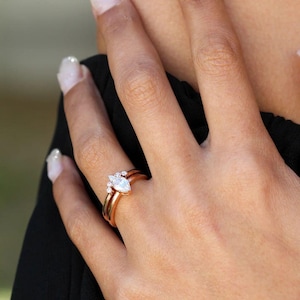 Pear Moissanite Bridal Ring Set, 2 Pcs Wedding Ring Set, Pear Engagement Ring for Women, Anniversary Gift, Personalized Set, Ring for Women