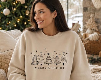 Merry & Bright Sweatshirt | Christmas | Unisex Pullover | Christmas Look | Christmas Sweater | Christmas Tree | Winter Outfit | Gift
