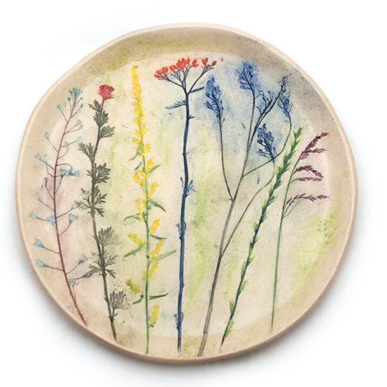 set of large plates with a bouquet of wild flowers zdjęcie 5