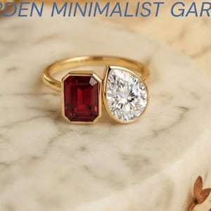 Anello Toi et Moi, anello di fidanzamento con due pietre in moissanite taglio a pera e rubino rosso taglio smeraldo, anello con due pietre preziose in oro 14k, regalo di anniversario unico