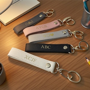 Personalised Wristlet Keyring Monogrammed Faux Leather Keychain with Initials, Custom Gift for Her, Birthday Gift, Bridesmaid, Car Key Ring