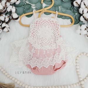 Rustic baby girl lace romper, 1st birthday lace chic Baby girls boho outfit, Boho girl outfit,Rustic PEACH baby girl lace bubble romper