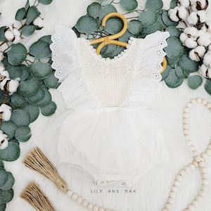 Rustic baby girl lace romper, 1st birthday lace chic Baby girls boho outfit, Boho girl outfit,Rustic cream baby girl lace bubble romper