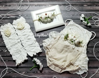 Boho chic baby girls outfit, Rustic wedding baby girl white romper, BOHO flower girl outfit, Baptism floral baby girl bubble romper set