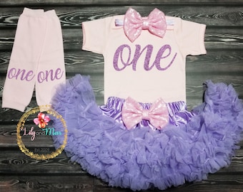 Girls birthday outfit, first birthday girl Outfit, lavender pettiskirt, pink and lavender One outfit, One birthday smash cake outfit