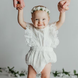 Rustic baby girl lace romper, 1st birthday lace chic Baby girls boho outfit, Boho girl outfit, Rustic off white baby girl lace bubble romper