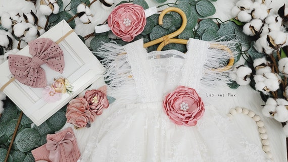 long sleeve lace flower girl dress Elegant Long Sleeve Lace Floor Length Flower Girl Dress For Wedding