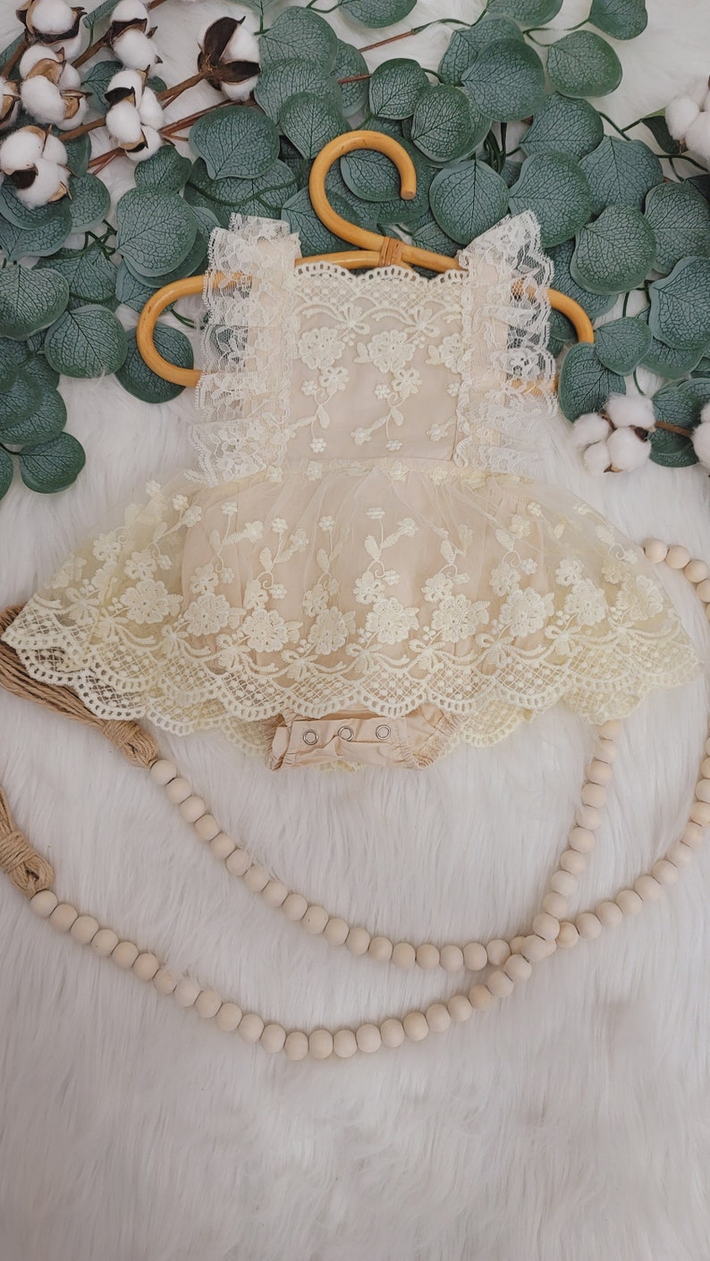 Rustic baby girl CREAM romper, 1st birthday cream Baby girls boho outfit, Boho girl outfit, Rustic lace baby girl lace chic bubble romper image 8