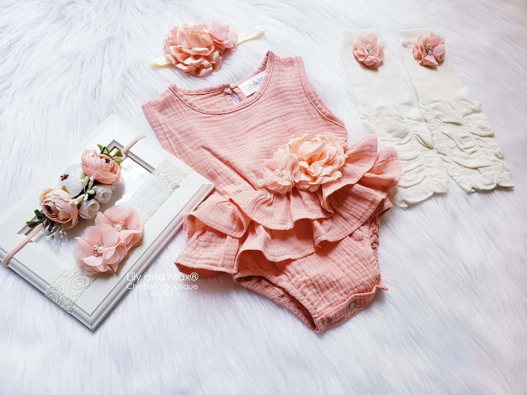 Newborn Peach-Pink Ruffle Sleeve Texture Romper - Emmy & Belle