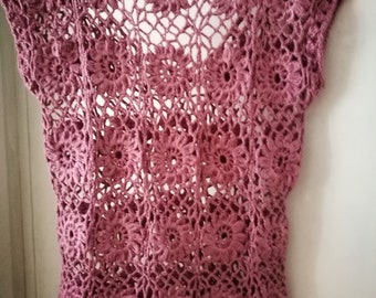 Crochet lace mauve old rose flowers sleeveless gipsy boho hippie summer shirt top sweater