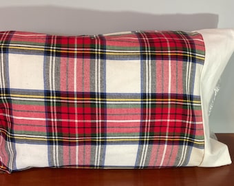 Christmas Pillow Case / Christmas Queen Pillow Case / Christmas Flannel Plaid / Standard Pillow Case / Christmas Pillowcase / Holiday Decor