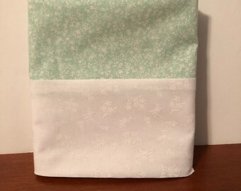 Pillow Case / Standard Pillow Case / Pillowcase / Queen Pillow Case / Green Floral Pillowcase / Pillow Case Cover / Handmade Pillow Case
