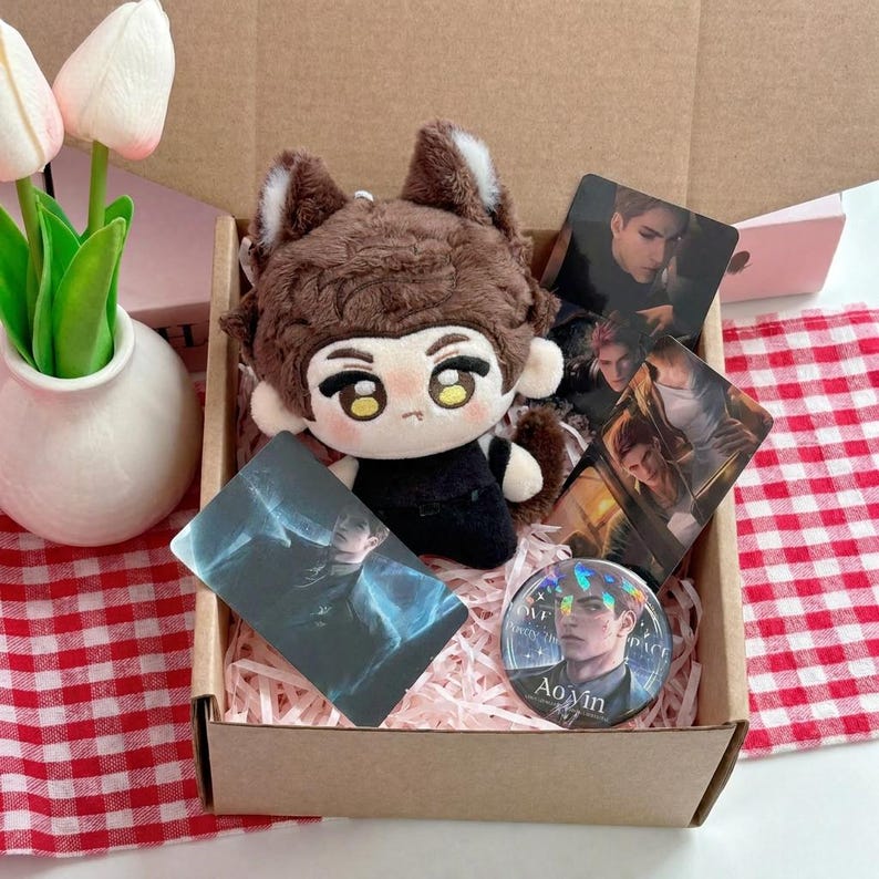 Valko Chibi Cotton Doll - Love and Deepspace Fan doll box