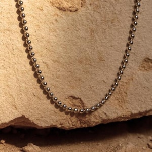 Silver Plated Beaded Necklace: Minimalist Unisex Ball Chain