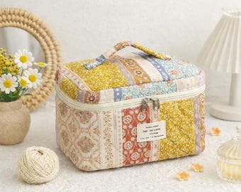 Project Bag, Quilted Sewing Bag, Patchwork Craft Organizer, Fabric Storage Case with Zipper
