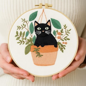 Black Cat in Plant Pot Embroidery Kit for Beginners, Modern Hand Embroidery Set for Home Decor, Cute Cat Art, Gift for Mom